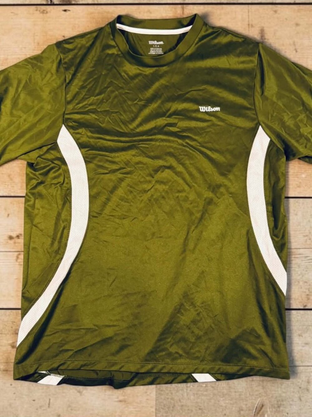 Wilson Men's L Large Green Athletic T-Shirt Short Sleeve Mesh Panels Crew Neck